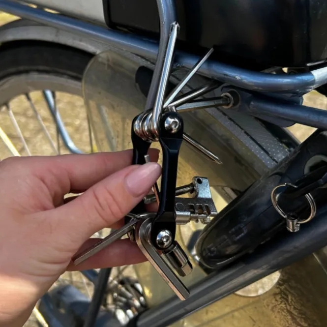 Fiets Multitool - 11 functies - Compact en handig voor onderweg