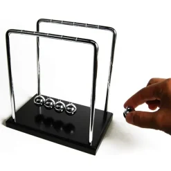 Giant Newton's Cradle - Newton Cradle XL - Bureau Gadget