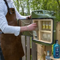 Jerrycan Gin Bar