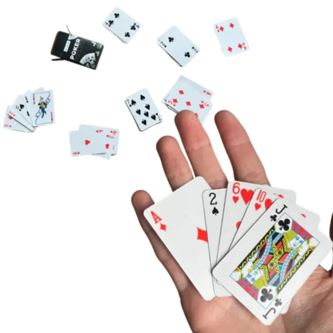 Mini Speelkaarten - Compact 6x4 cm - 54 Kaarten - Met Doosje