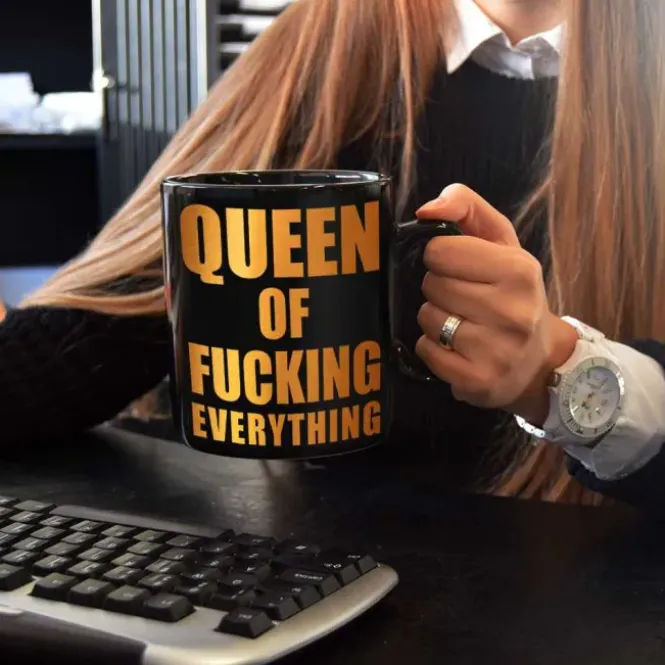 Queen of Fucking Everything Mok - 850 ml - Zwart Keramiek
