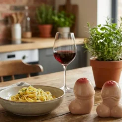Zout- en peperstrooierset - Penis design - Keramiek